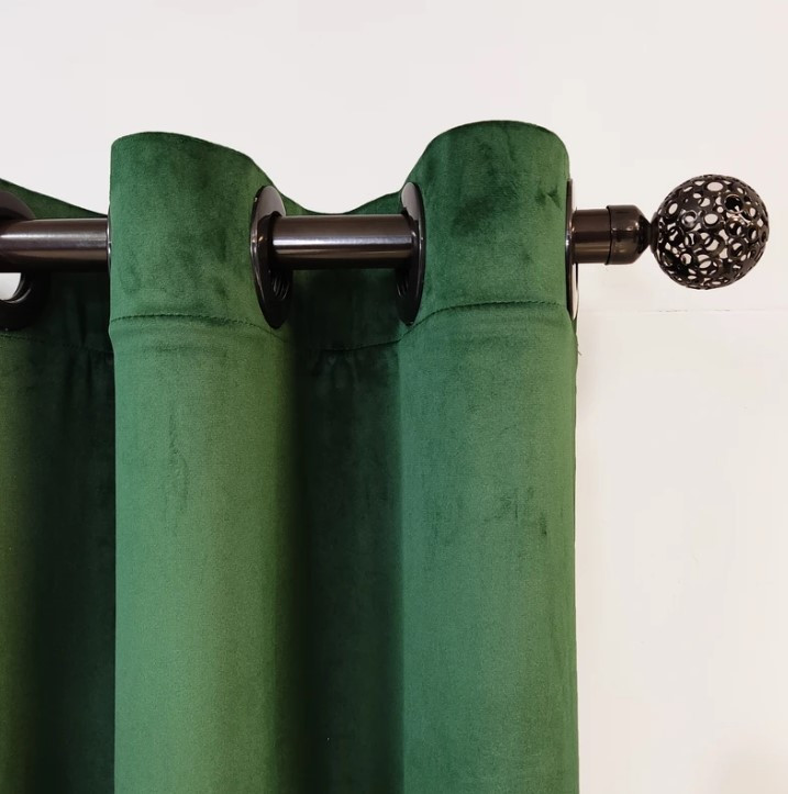 پرده مخمل آماده کالیفرنیا رنگ سبز کله غازی دوخت پانچ 1.50 در 2.80
