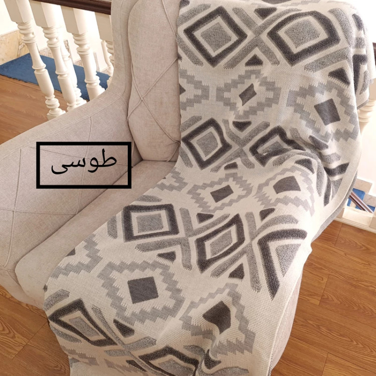 شال مبل سه نفره عرض سه متر نخ اکریلیک ترک طرح پانچ همراه با کوسن ست