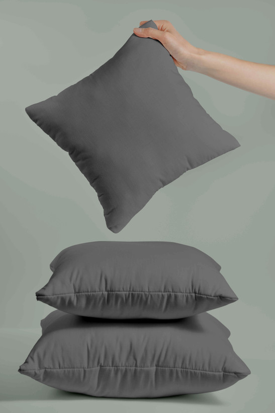 کوسن ساده مخمل کالیفرنیا رنگ طوسی تیره زیب مخفی