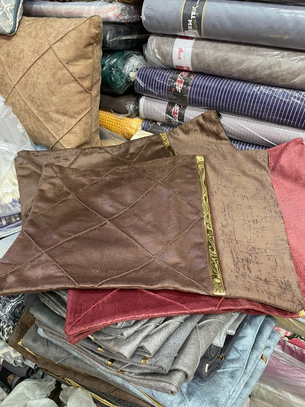 روبالشتی شکلاتی کاپوچینویی دورو 2عددی و تکی مخمل پورشه کالیفرنیا دو نوار دار